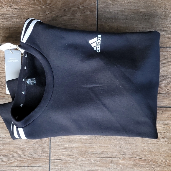 ADIDAS CREWNECK SWEATSHIRT 3 Stripe Black White Men's Size Med NWT - Picture 5 of 7